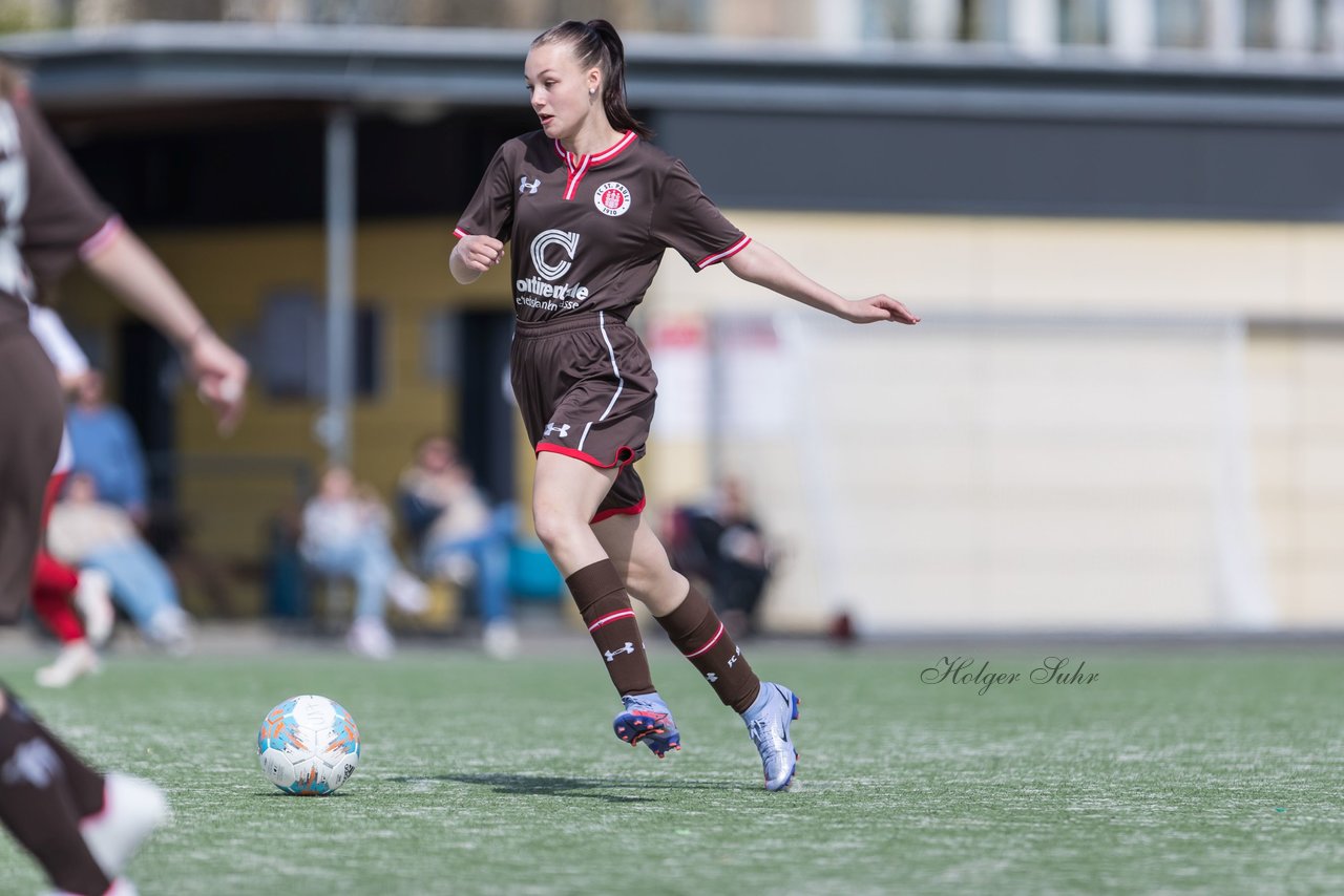 Bild 187 - wBJ St. Pauli - Walddoerfer : Ergebnis: 1:11